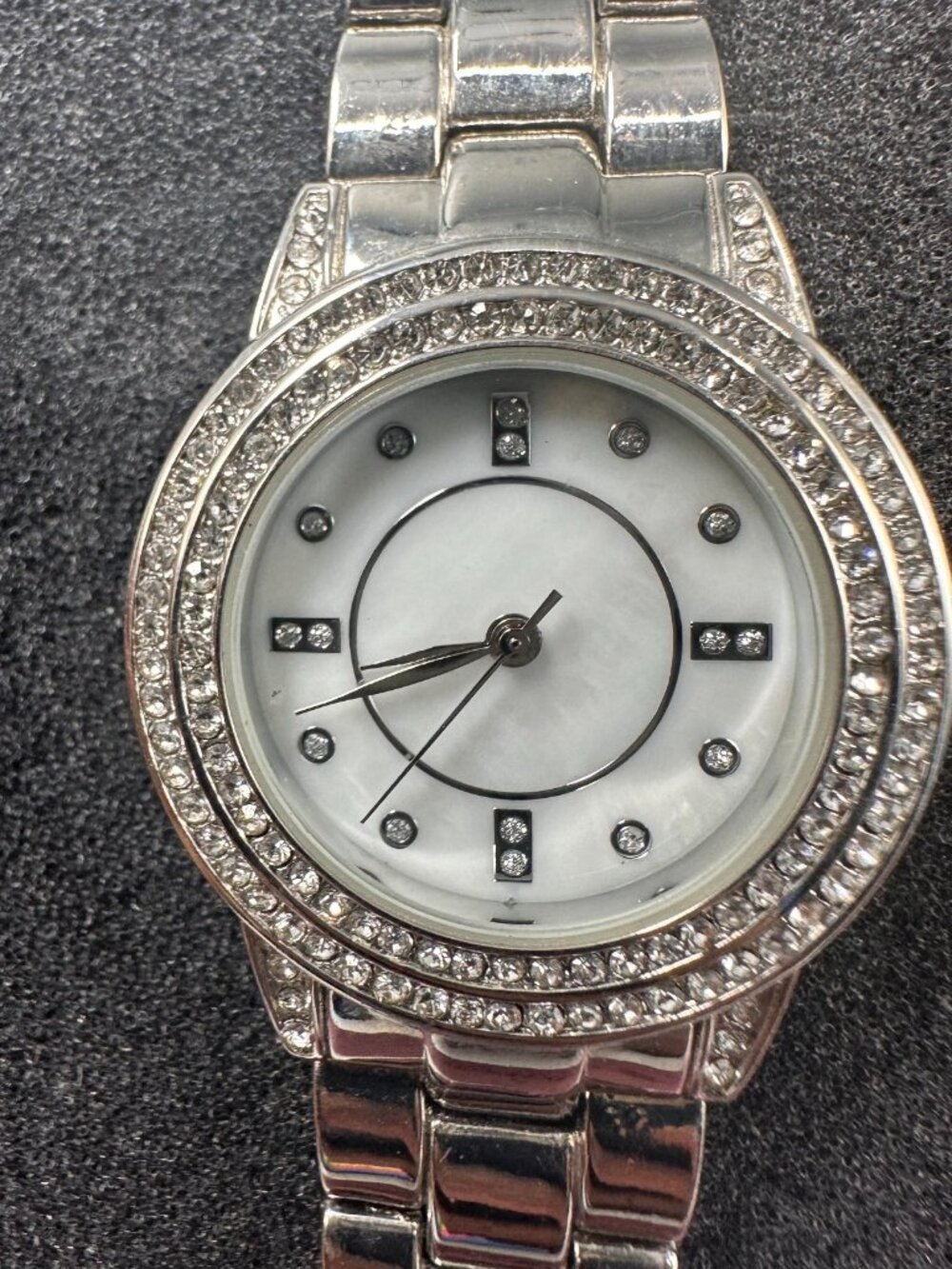 3/$30 Womens Clear Rhinestone Bezel Watch Silver Tone White Dial 28MM 8"